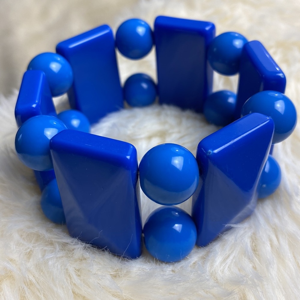 Vintage Blue Beaded Stretch Bracelet